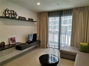 I-Suite Block B 2r2b # I-City  Free Wifi + Parking 